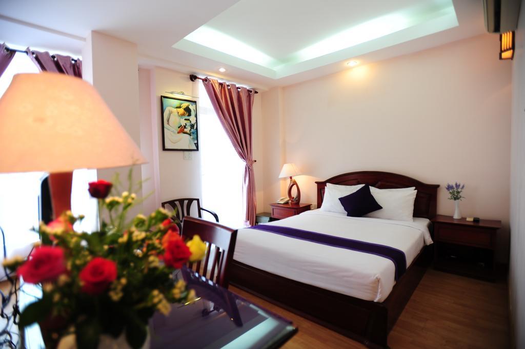 Violet Hotel Nha Trang Exterior photo